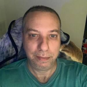 Meet your Posher, Tom